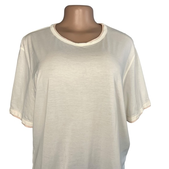 3/$30 🍂 Theory Cream and Light Pink Short Sleeve T-Shirt - Picture 3 of 8